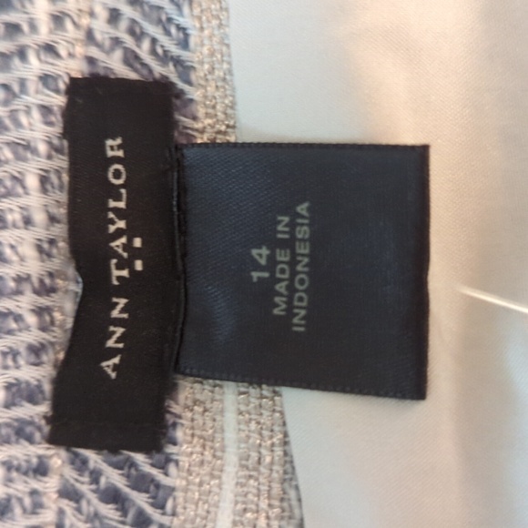 Skirt - Picture 4 of 5